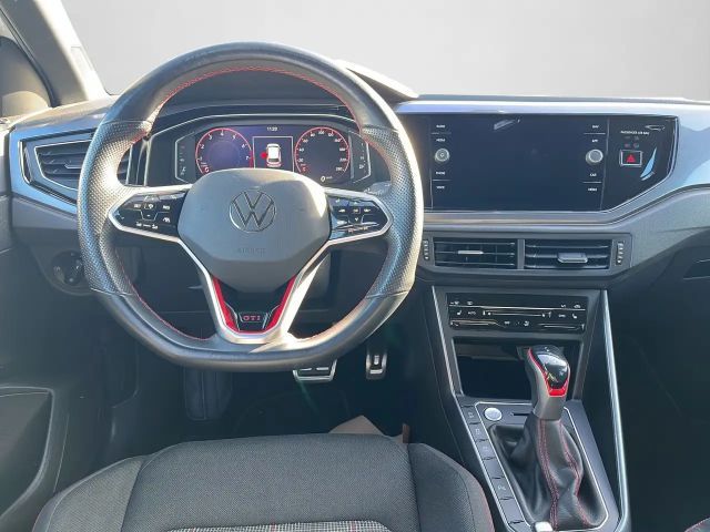 Volkswagen Polo 2.0 TSI DSG GTI