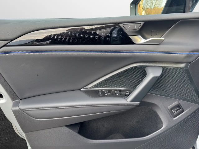 Volkswagen Tiguan 2.0 TDI DSG R-Line Style