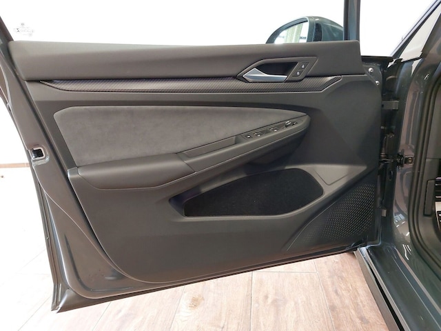 Volkswagen Golf 2.0 TDI DSG R-Line