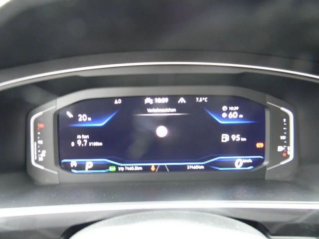 Volkswagen Tiguan DSG R-Line Style