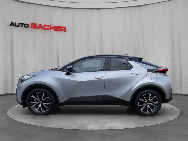 Toyota C-HR Active Plug-in VVT-i
