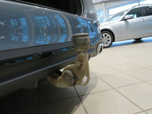 Mercedes-Benz C 300 AMG Line C 300 d Estate