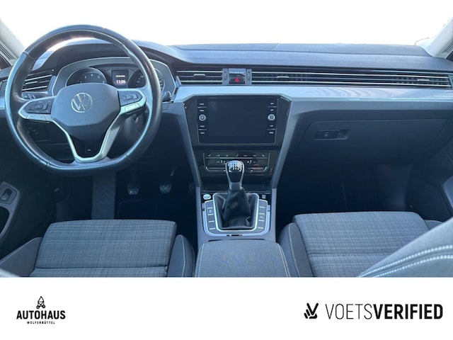 Volkswagen Passat 1.5 TSI Business Variant