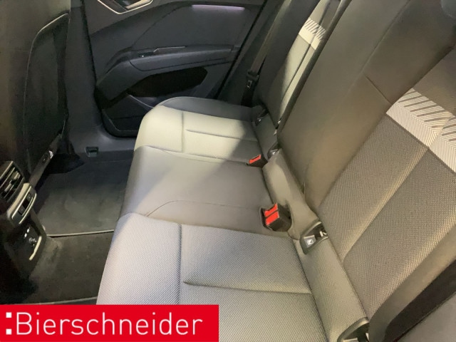 Audi Q4 e-tron SUV 45 e-tron Audi Q4 e-tron