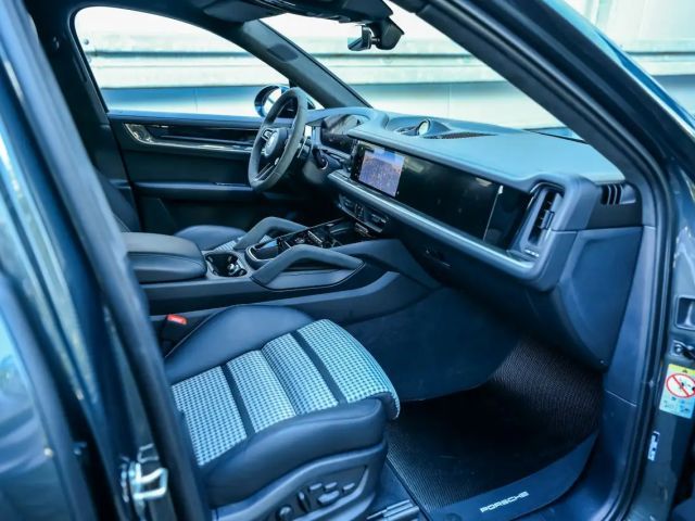 Porsche Cayenne Coupé E-Hybrid Turbo