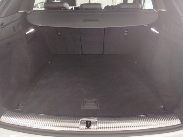 Audi SQ5 SUV TDI tiptronic Audi SQ5 SUV