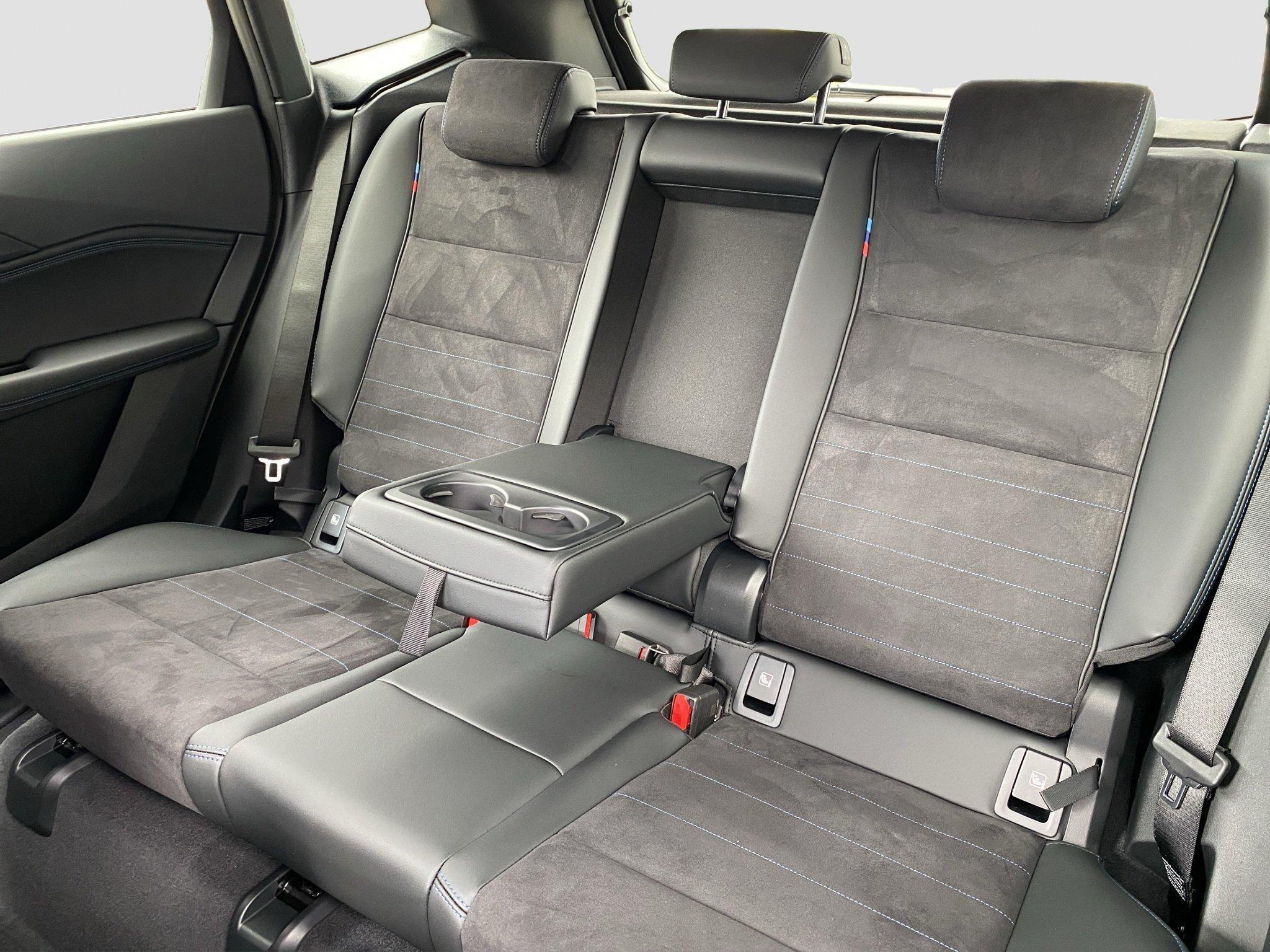 BMW 220 220i Active Tourer