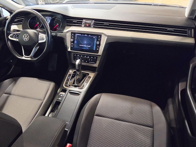 Volkswagen Passat 1.5 TSI DSG Variant