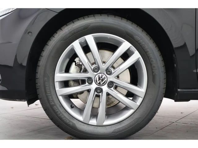 Volkswagen Touran 1.5 TSI DSG