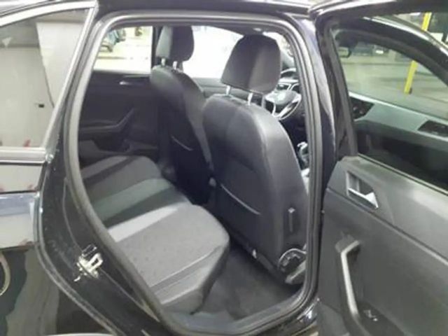 Volkswagen Taigo 1.0 TSI DSG