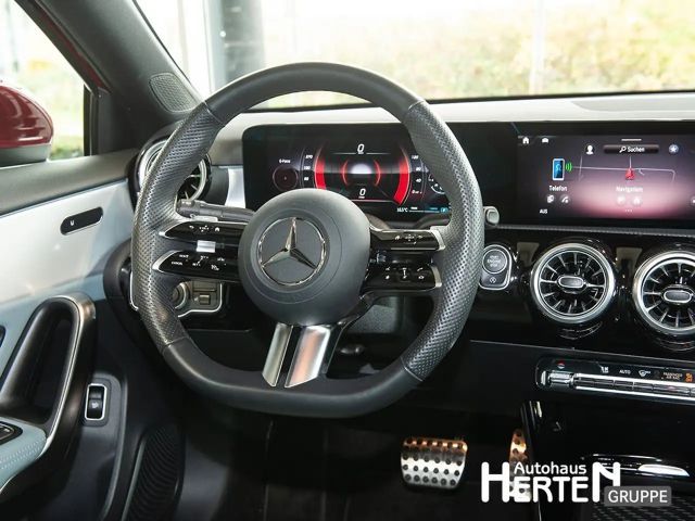 Mercedes-Benz A 200 AMG Line