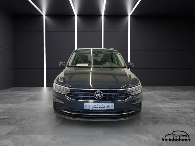 Volkswagen Tiguan DSG Life