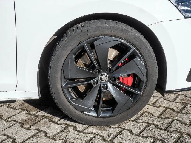 Skoda Octavia 2.0 TSI Combi RS