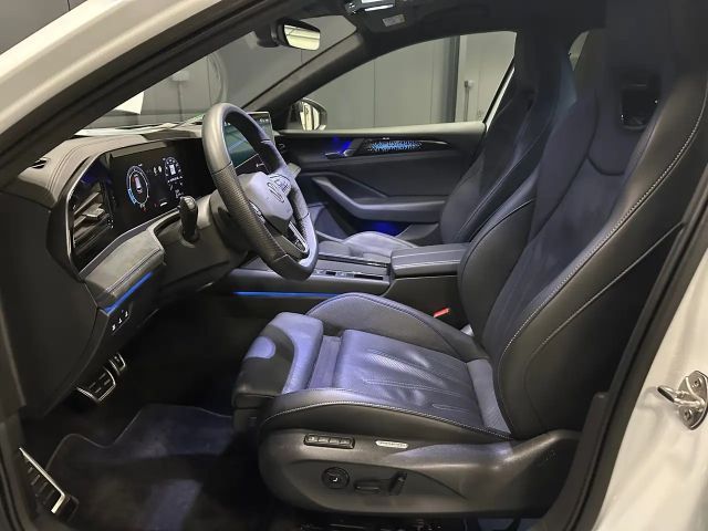 Volkswagen Passat 4Motion R-Line Variant