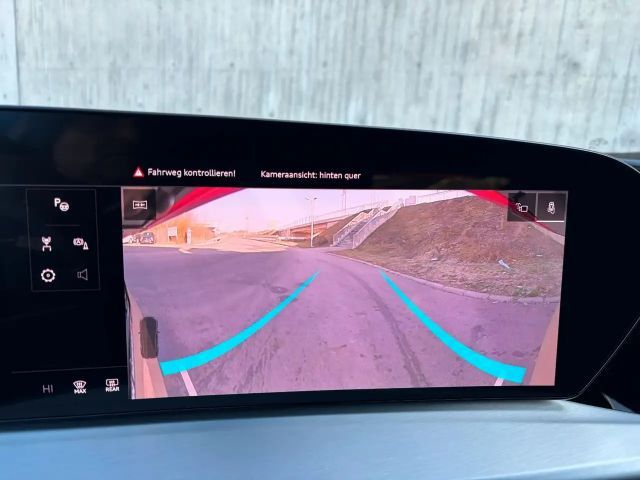 Audi Q5 Quattro S-Line Sportback