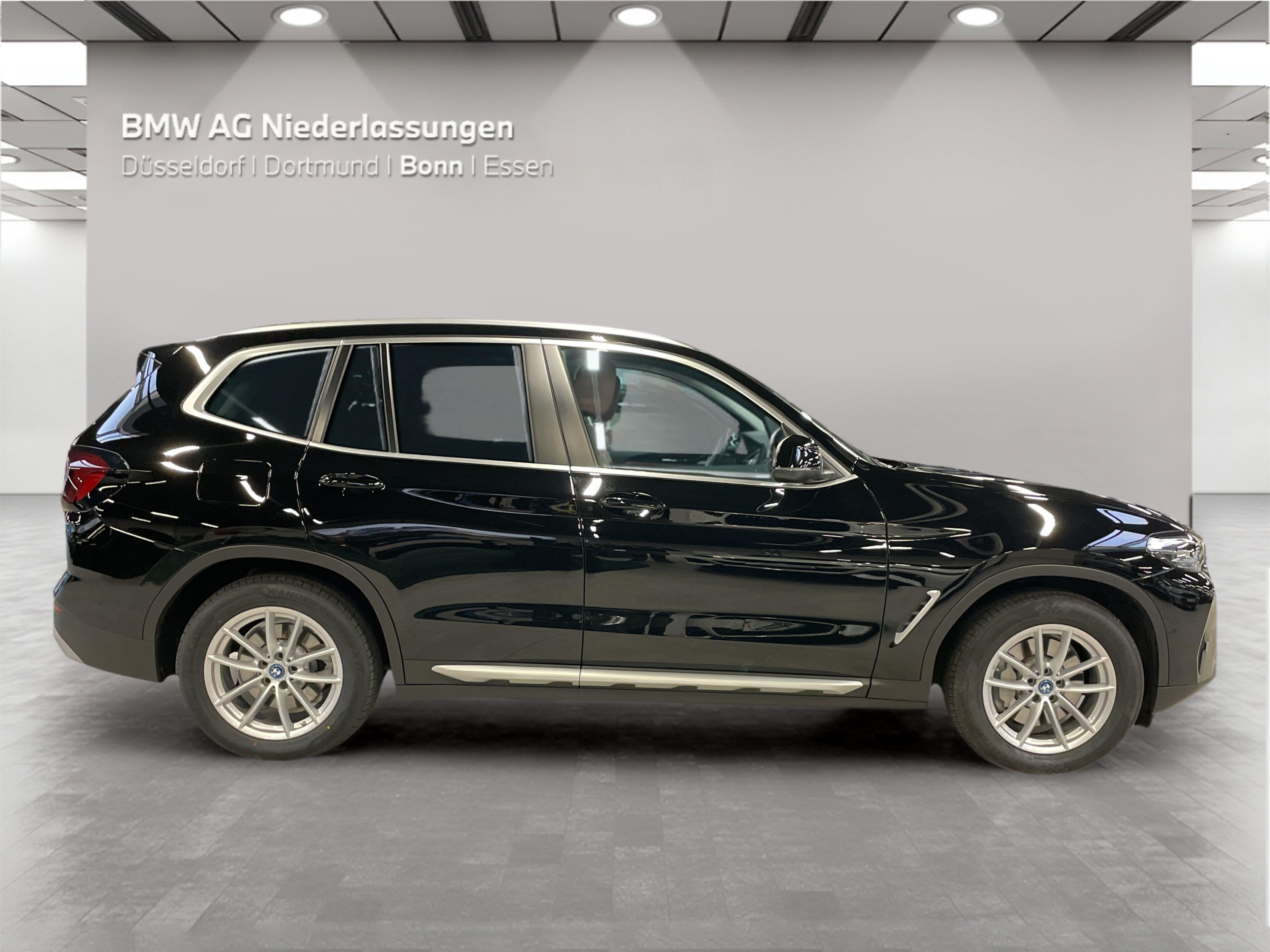 BMW X3 xDrive30e