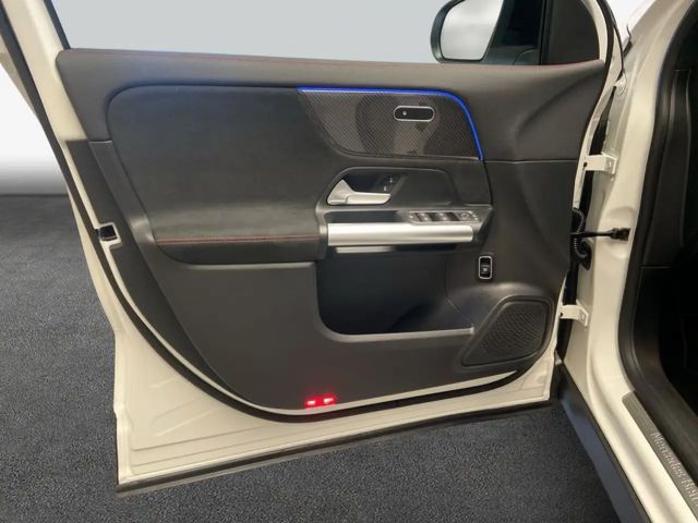 Mercedes-Benz GLA 200 GLA