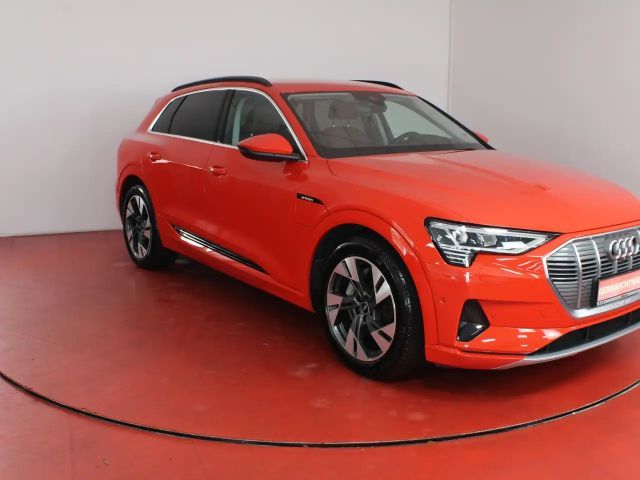 Audi e-tron 55