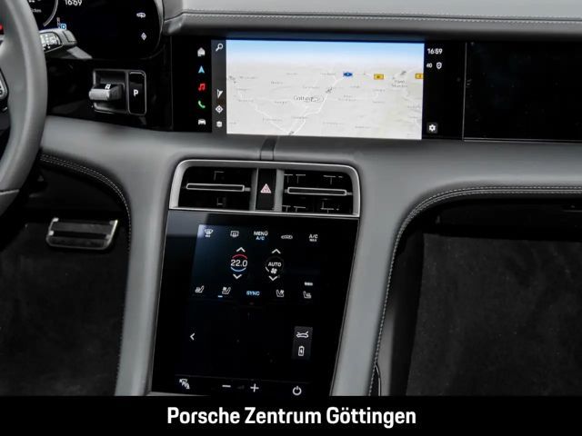 Porsche Taycan 4 Cross Turismo