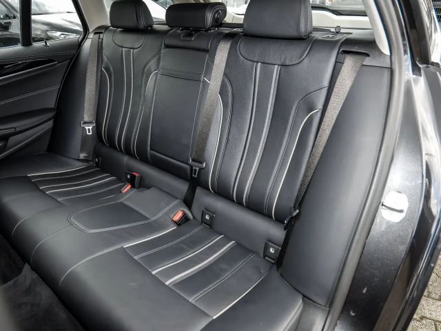BMW 530 530i Luxury Line Touring