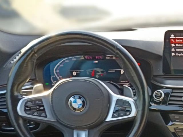 BMW 530 530i M-Sport Touring xDrive