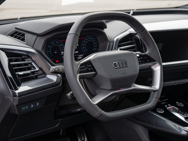 Audi Q4 e-tron Compact 45 e-tron Audi Q4 e-tron