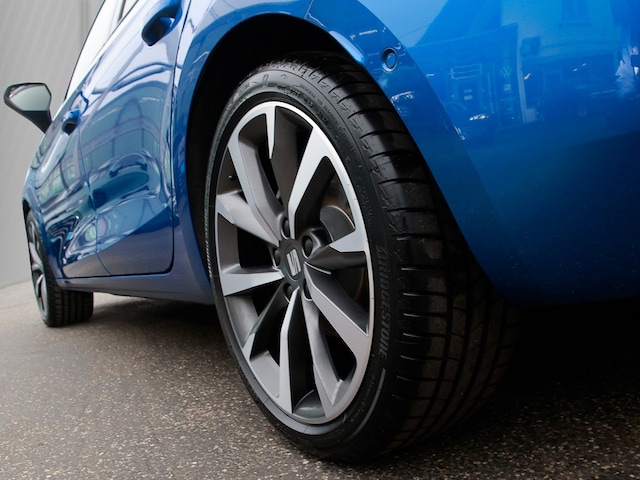 Seat Leon 1.5 eTSI DSG FR-lijn