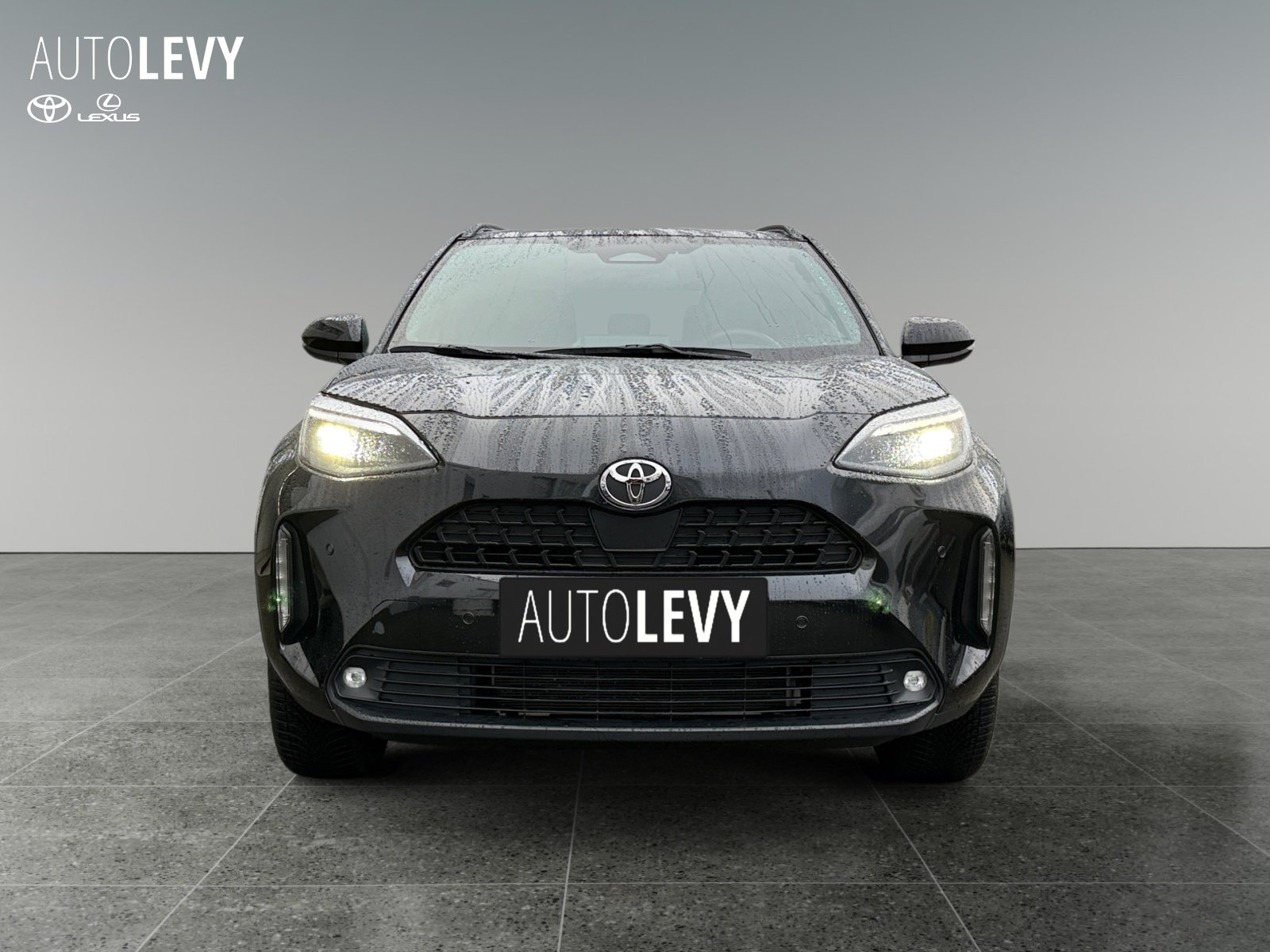 Toyota Yaris Cross 4x2 5-deurs Plus