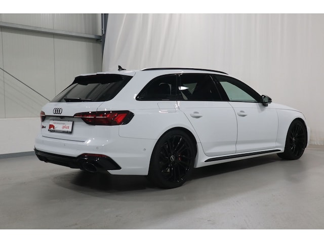 Audi RS4 Avant Quattro