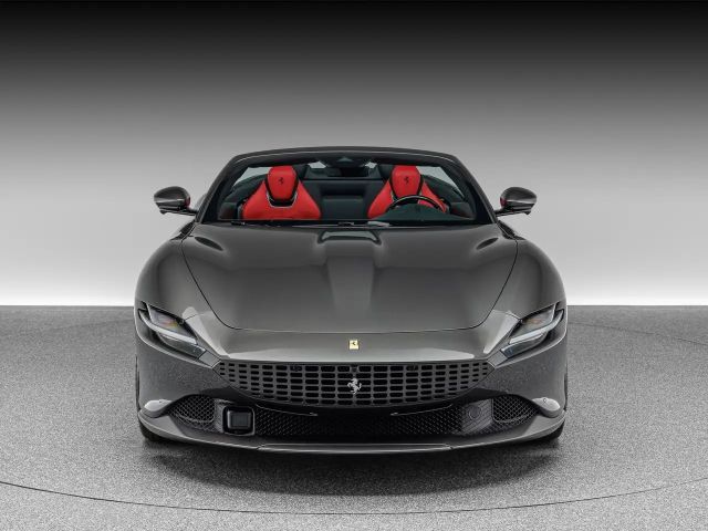 Ferrari Roma Spider