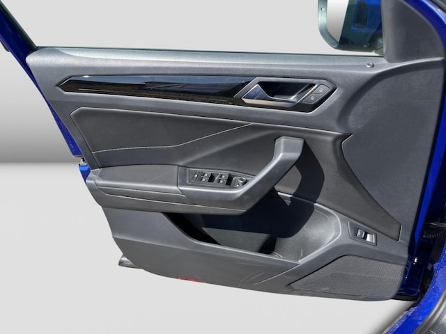 Volkswagen T-Roc IQ.Drive R-Line