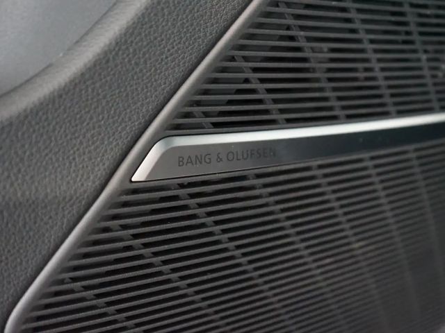 Audi SQ7 TFSI | Pano | Carbon | HuD | B&O | Nardograu