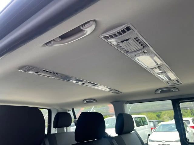 Volkswagen Caravelle 2.0 TDI DSG T6