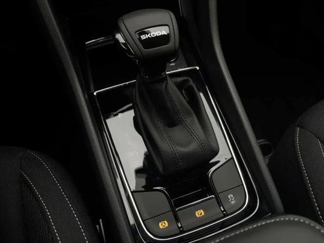 Skoda Karoq 1.5 TSI Selection