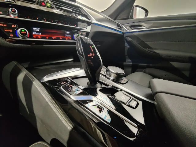 BMW 530 530e M-Sport