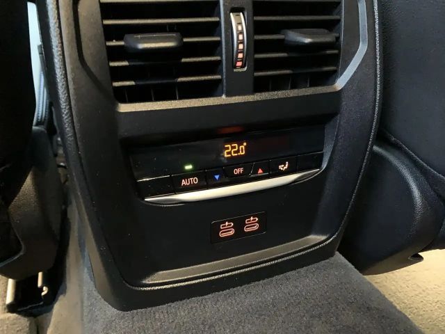 BMW 330 330i M-Sport