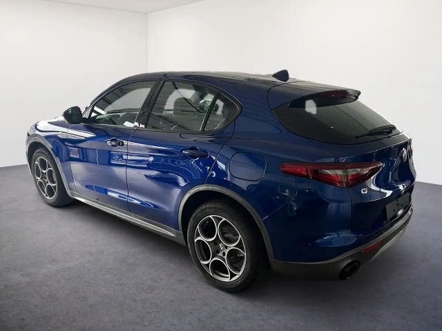 Alfa Romeo Stelvio AT8 Q4 TI