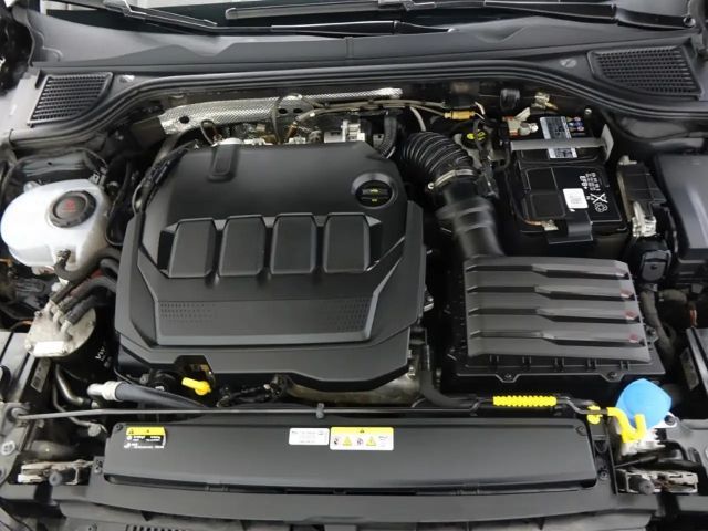 Volkswagen Golf DSG Life Variant