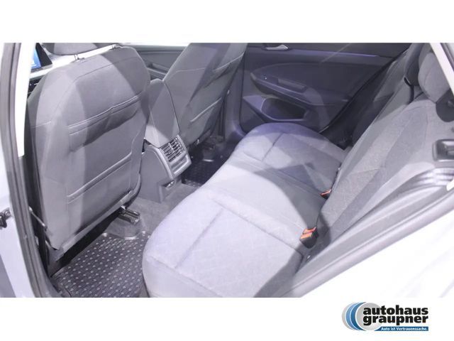 Volkswagen Golf 1.0 TSI Golf VIII Life