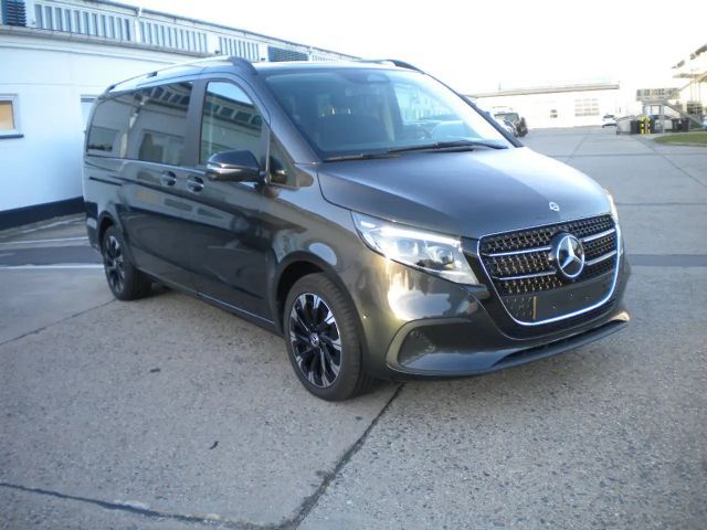 Mercedes-Benz V 300 Style