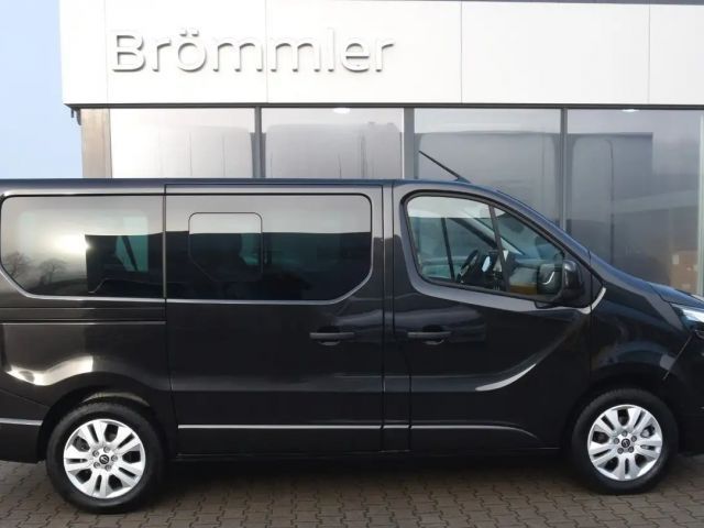 Nissan Primastar 8-zitter Tekna