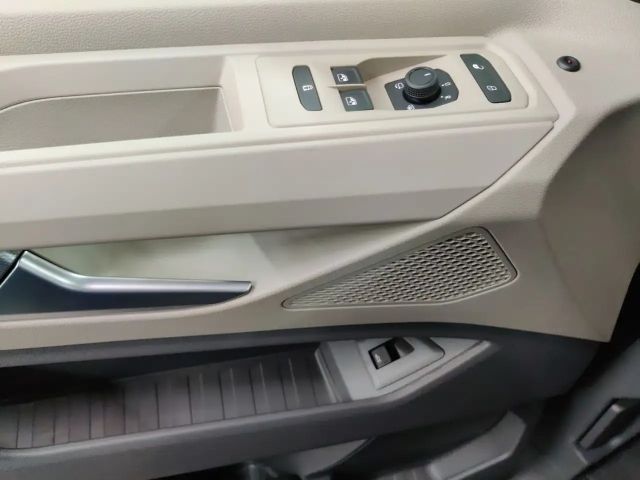 Volkswagen Multivan 2.0 TDI Lang T7