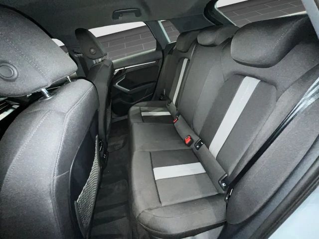 Audi A3 35 TDI Sedan