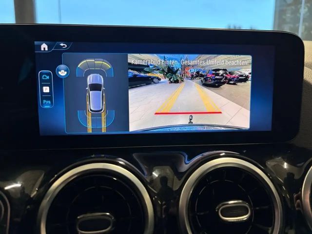 Mercedes-Benz GLA 200 Progressive