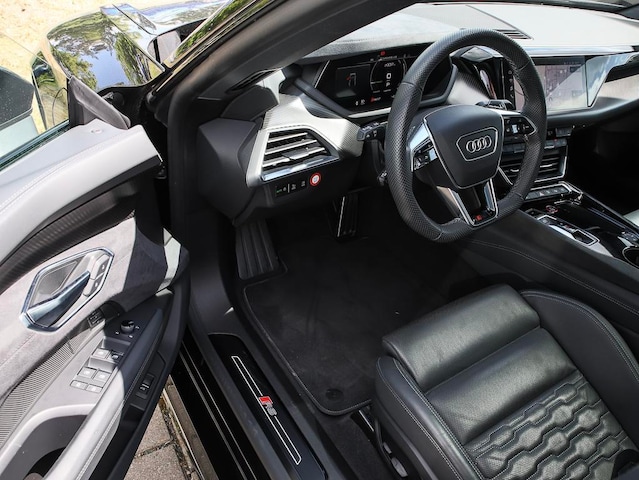 Audi RS e-tron GT Quattro