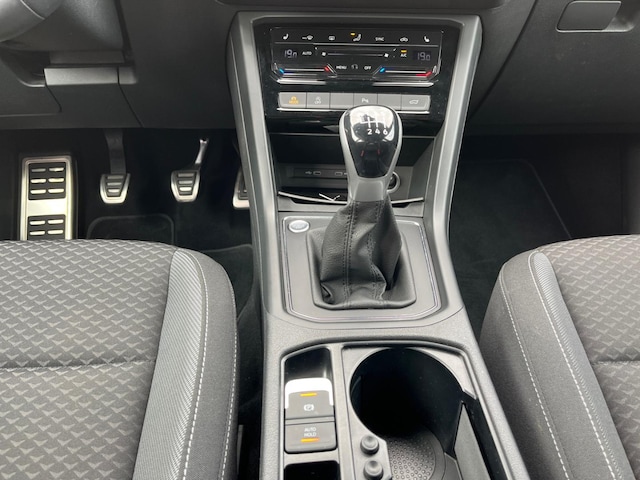 Volkswagen Touran 2.0 TDI Family IQ.Drive