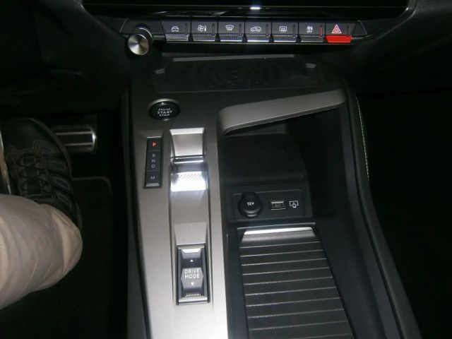 Peugeot 408 130 EAT8 GT-Line PureTech