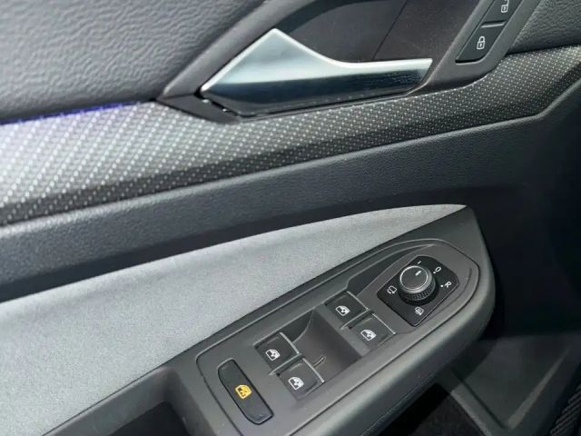 Volkswagen Golf 2.0 TSI 4Motion Golf VIII