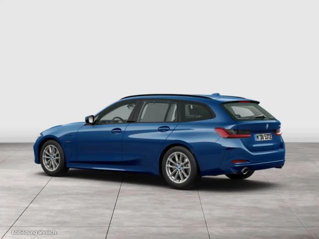 BMW 330 330e Touring