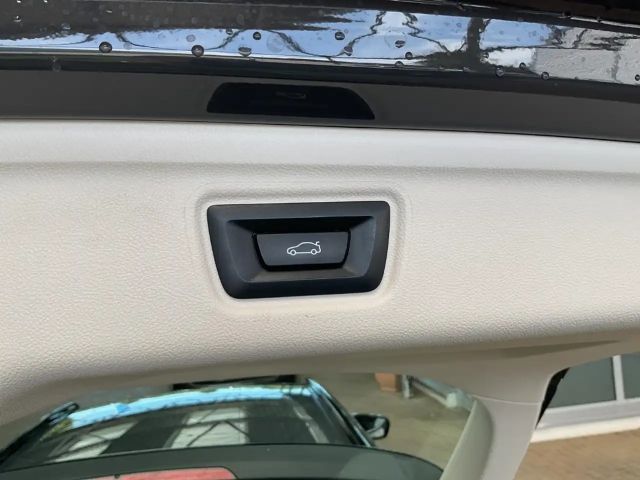 BMW 318 318i Touring